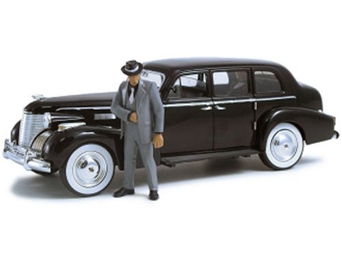 The Godfather 1940 Cadillac Fleetwood 1:18 Die-Cast Car with Figurine