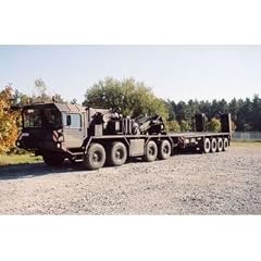 Revell Modellbausatz 03145 - Panzertransporter SLT50-3 "ELEFANT" & SaAnh. 52t. im Mastab 1:72