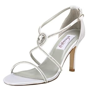 Beautiful shoes for the wedding. 