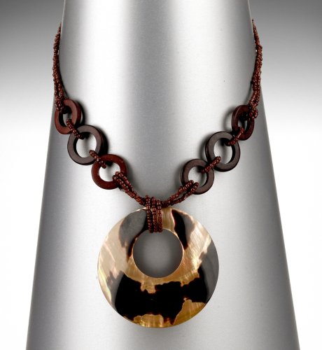 Open Cowrie Link Necklace