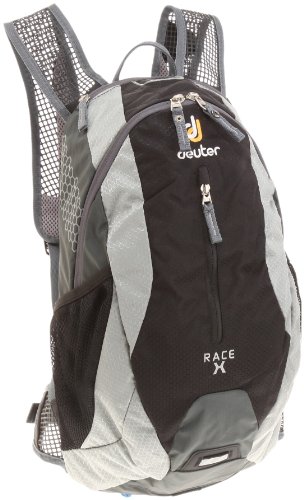 Deuter Uni Rucksack Race X, black-silver, 12 L, 44 / 25 / 18 cm, 32019-7400 Preisvergleich
