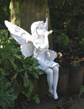 Childrens Toyshop  Outdoor Living : Kissing Fairy Ornament
