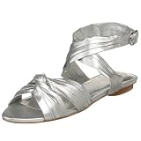 BCBGeneration Womens Darnell Flat Casual Sanda
