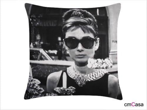 cmCasa[2801]18x18 Inch Velveteen Decorative Throw Pillow Cover Cushion Case, Breakfast at Tiffany's