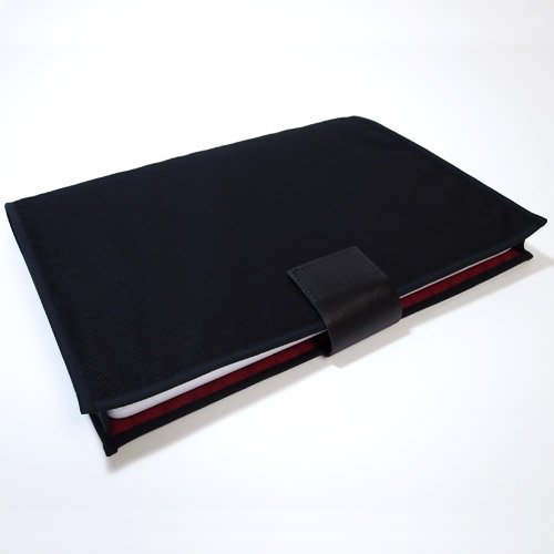 suono ハンドメイド MacBook（White） インナーケース MODE（ブラック・ボルドー）*
