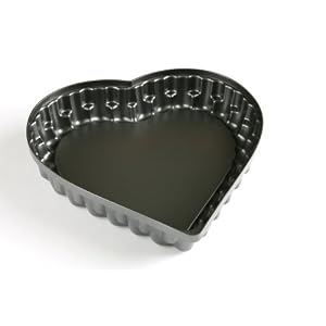 Kaiser Bakeware KaiserCast 7-Inch 2-Cup Heart-Shaped Flan Pan by Kaiser