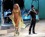 DOUTZEN KROES 8x10 Photo Signed In-Person