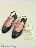 The Invention of Lying Anna McDoogles (Jennifer Garner) Shoes Movie Props