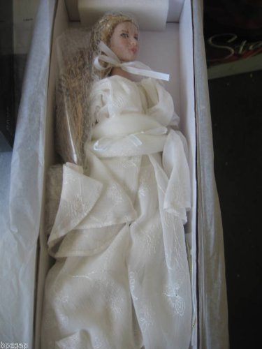 Tonner Doll Lord of the Rings Galadriel Lady of Light Doll