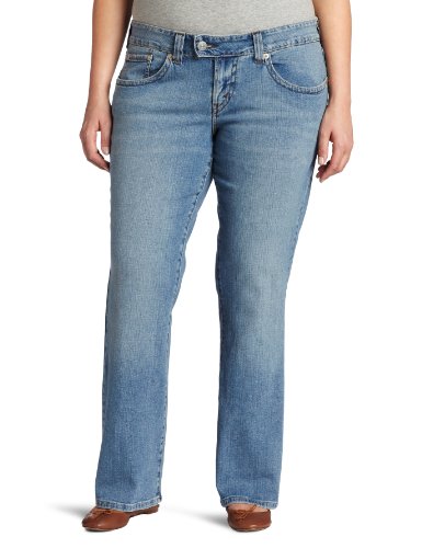 Levi's 542 Women's Plus Arcuate Trouser Flare Jean product image