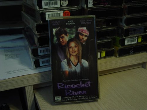 Cover image : (VHS) Ricochet River [VHS] [Import]