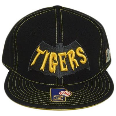 DETROIT TIGERS FLAT BILL FIT HAT BLACK BATMAN 7 3/8 NEW