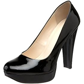Calvin Klein Womens Carley Platform Pump
