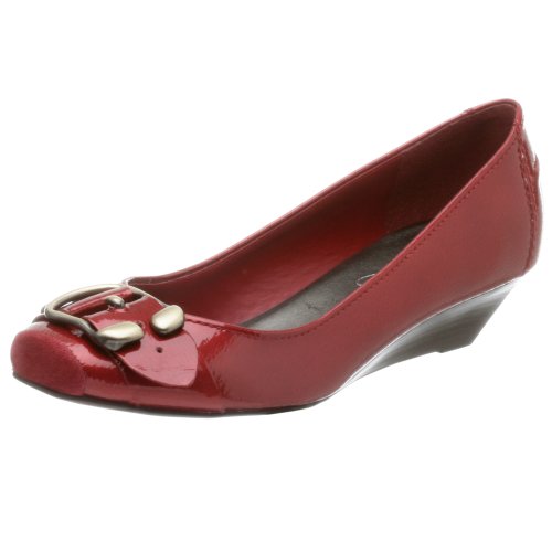 Jessica Simpson Women's Dafa Wedge