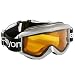 Beste Sicht mit der neuen Skibrille Schneebrille von BLACK CANYON. Die Brille hat flexible Doppelgl&auml;ser, welche nicht beschlagen und einen 100% UV Schutz. Der thermogeformte Schaumstoff garantiert einen besonders angenehmen Tragekomfort. Das Brillenband ist wasserabweisend, verstellbar und mit einem Schnellverschluss ausgestattet. Die Brille ist nat&uuml;rlich Helmtauglich und passt sich der Gesichtsform ideal an. Des Weiteren hat die Brille einen Druckausgleich, der blaue Punkt im Foto, dieser verhindert das Zusammenkleben der Doppelscheiben bei K&auml;lte und bei einer H&ouml;he &uuml;ber 1500 Meter und einen gro&szlig;en Bereich f&uuml;r den Luftaustausch. Die Brille ist gepr&uuml;ft und CE Zertifiziert. Die Farbe der Scheiben ist orange und diese hellt auf, so haben Sie eine optimale Sicht bei allen Wetterbedingungen.