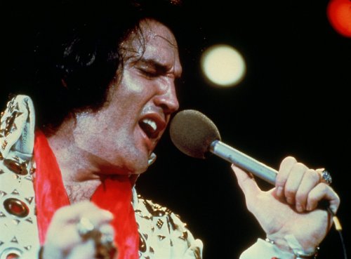 Elvis on Tour image