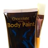 Peinture corporelle au chocolat