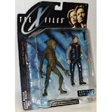  : The X Files; 6" Agent Mulder (In Arctic Clothes) with 6" Alien Figure