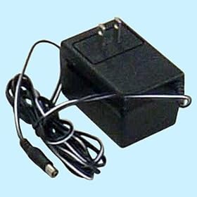 【クリックで詳細表示】マキタ 7.2V 充電器 DC7020： DIY・工具