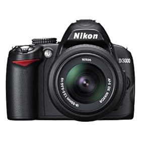 Nikon - D3000 - Appareil photo reflex num�rique - 10,2 Mpix - Ecran 3" - Anti-poussi�re + Objectifs AF-S DX VR 18-55 / 55-200 mm - Noir