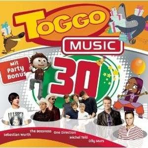 Produkt-Bild: International Love (CD Compilation, 20 Titel, Diverse K&uuml;nstler) Olly Murs feat. Rizzle Kicks Heart skips a beat / One Direction What makes you beautiful / Taio Cruz Troublemaker / Yolanda Be Cool feat. Crystal Waters Le bump / Inna feat. Flo Rida Club rocker / Gypsy & The Cat Time to wander u.a.