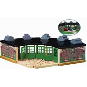 Wooden Thomas & Friends: The Engine Shed