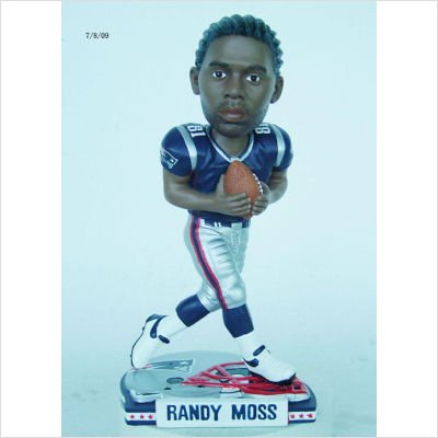 New England Patriots Randy Moss 2009 Helmet Base Bobblehead Figure