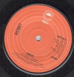 HOWZAT 7" (45) UK EPIC 1976