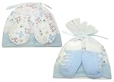 Baby Boys Beanie Hat with Teddies Design, Matching Scratch Mittens & Baseball Style Socks 3 Piece Gift Set in a Mesh Bag (0-3 Months) (White/Blue)