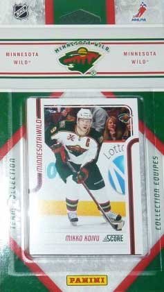 2011 / 2012 Minnesota Wild Score Factory Sealed Team Set. Players Included Are Dany Heatley, Pierre-Marc Bouchard, Mikko Koivu, Matt Cullen, Drew Bagnall, Carson McMillan, Guillaume Latendresse, Eric Nystrom, Cal Clutterbuck, Kyle Brodziak, Brad Staubitz, Devin Staubitz, Devin Setoguchi, Nick Schultz, Greg Zanon, Marek Zidlicky, Niklas Backstrom and Josh Harding
