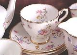 Review royal stafford  / Royal Stafford Violets Pompadour Teapot