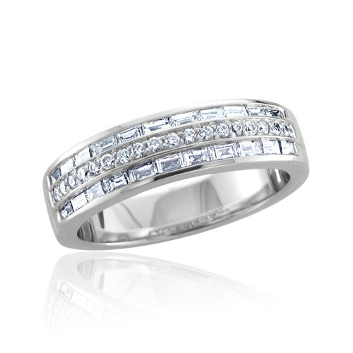 14k White Gold Round and Baguette Diamond Band Ring (GH, SI-I, 0.62 carat)
