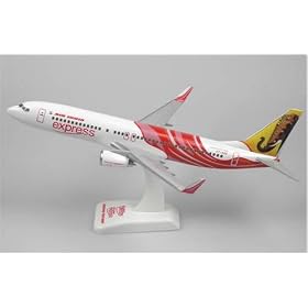 HOGAN AIR INDIA EXPRESS B737-800 VT-AXA WITH GEAR