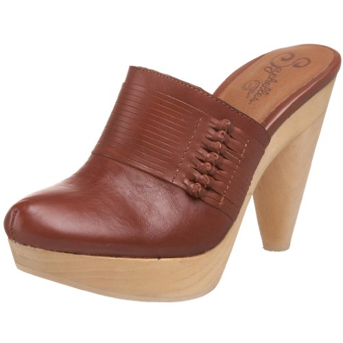 Seychelles Women's Care To Dance Clog