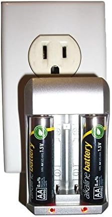 iDigital® Battery Charger for regular alkaline or rechargeable Ni-MH, Ni-CD AA, AAA Batteries | US Plug