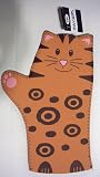 Boston Warehouse Orange Cat Large Oven Mitt 37447