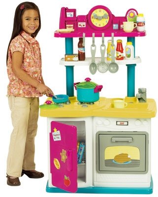 Childrens Toyshop  Toys : Small World Cookin' Up Fun Kitchen