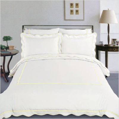 Truffles Duvet Cover Set in Cream Size: King