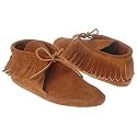 Minnetonka Women's Classic Fringed Boot
