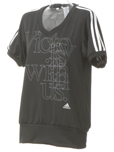 Cover image : アディダス グラフィッククルーズTシャツ