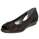 Kenneth Cole REACTION Women's Officially Flat