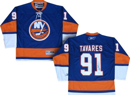 Signed John Tavares New York Islanders Jersey - Blue
