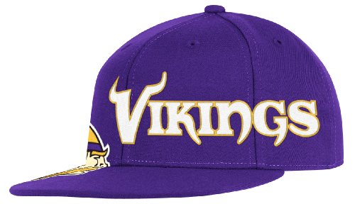 NFL Men's Minnesota Vikings End Zone Flat Visor Flex Hat - Tw78Z (Purple, Small/Medium)