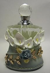 Victorian Floral Garden Perfume Bottle Holder 4"