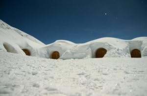 Romantische Iglu-Übernachtung mit Käsefondue für 2