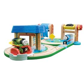 Thomas� and� Friends Wooden Railway - Early Engineers Busy Day on Sodor Set