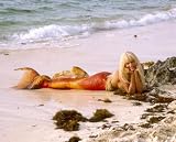 DARYL HANNAH 20X24 COLOR PHOTO