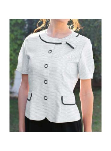 フェミニンな丸首オーバーブラウス　3BL461