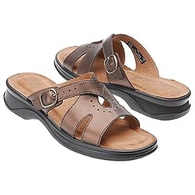 Buy Clarks England Ladies Sunpedro by Clarks