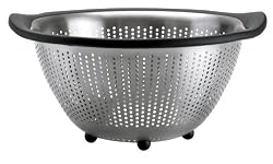 OXO Good Grips 5-Quart Stainless-Steel Colander